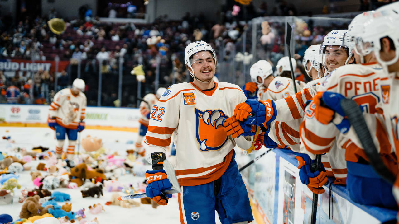 FUTURE WATCH: Petrov scores first pro goal on Teddy Bear Toss Night in  Bakersfield | Edmonton Oilers