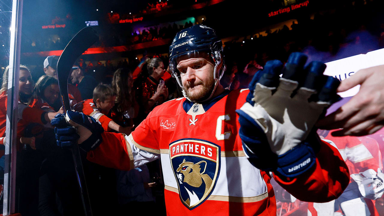 Barkov shows support during father’s run to the MHL’s Kharlamov Cup