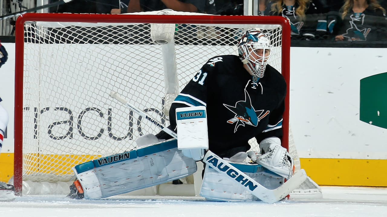 Martin Jones makes 27 saves as Kraken beat Bruins 3-0 - The San