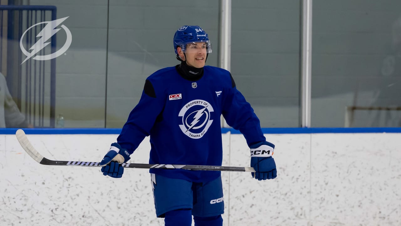 Lightning sign defenseman Steven Santini to a two-year contract | Tampa Bay Lightning