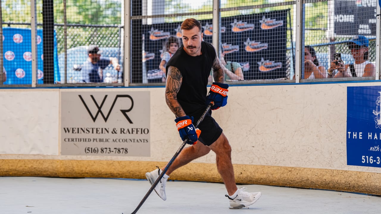 Inside JG Pageau’s Offseason: Dek Hockey, Summer Trips and Excitement for Camp