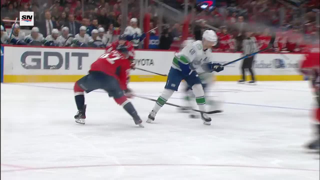 VAN@WSH: Hoglander Scores Goal Against Darcy Kuemper | Vancouver Canucks