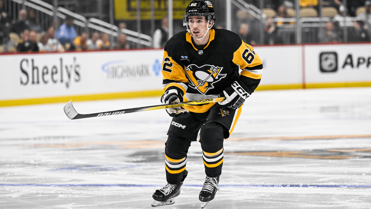 Penguins' First-Round Pick Brayden Yager Shows Promise in Preseason ...