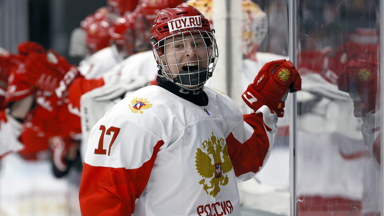 Мичков забил лакросс-гол, побив еще один рекорд Овечкина | NHL.com