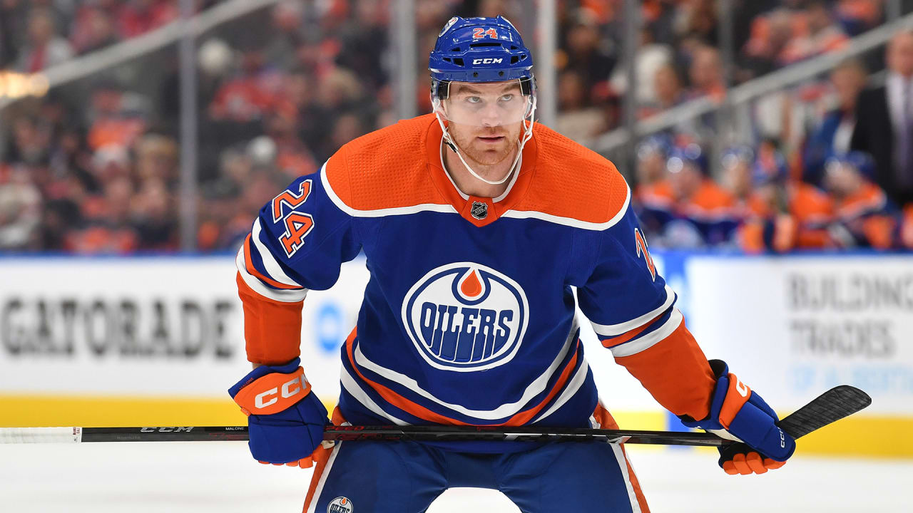 VIDEO: One-on-one with Sam Gagner of the Edmonton Oilers - The Hockey News