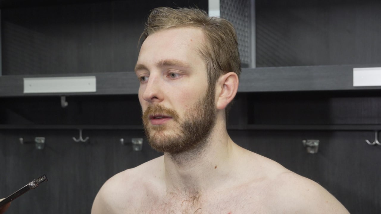 Locker Room Raw: Linus Ullmark | Boston Bruins