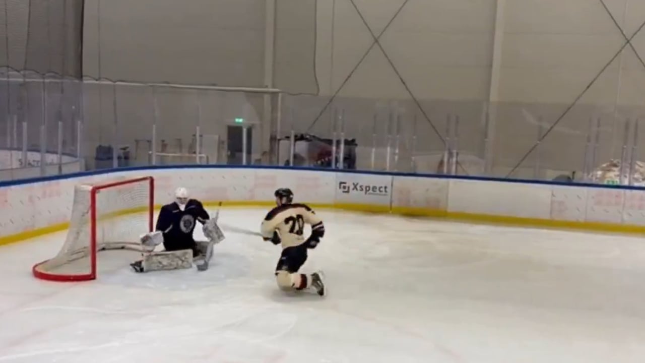 Eklund’s dad recreates son’s highlight-reel goal  | NHL.com