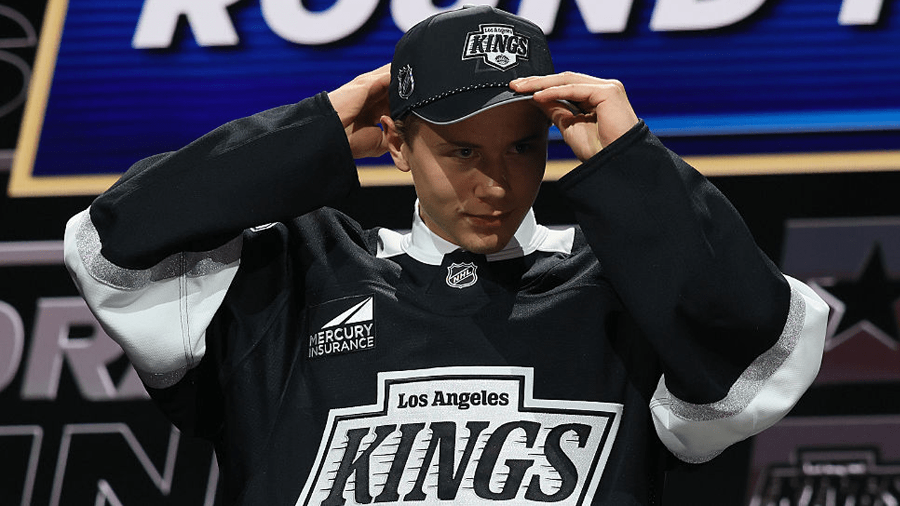 Elton Hermansson Fits the Bill for Los Angeles