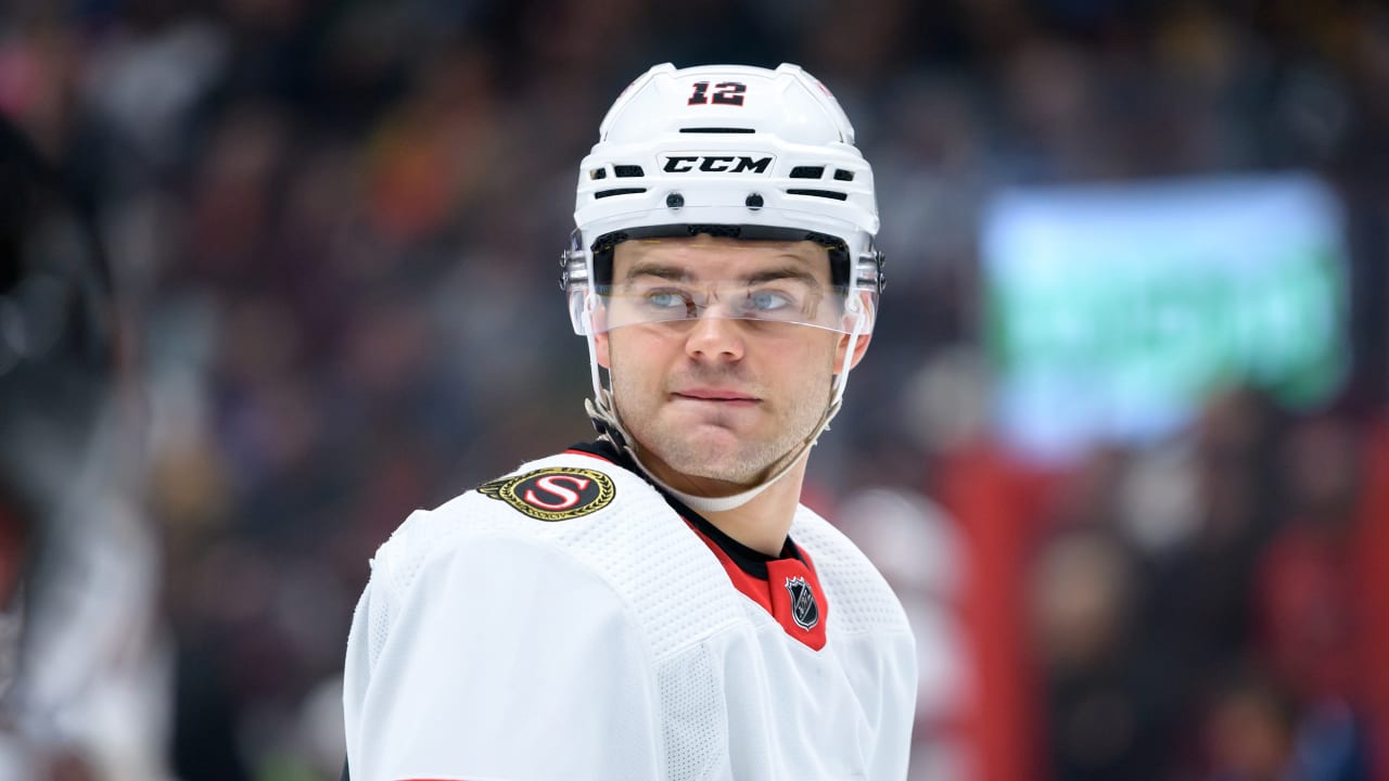 Chicago Blackhawks Re-Sign Alex DeBrincat - Last Word On Hockey