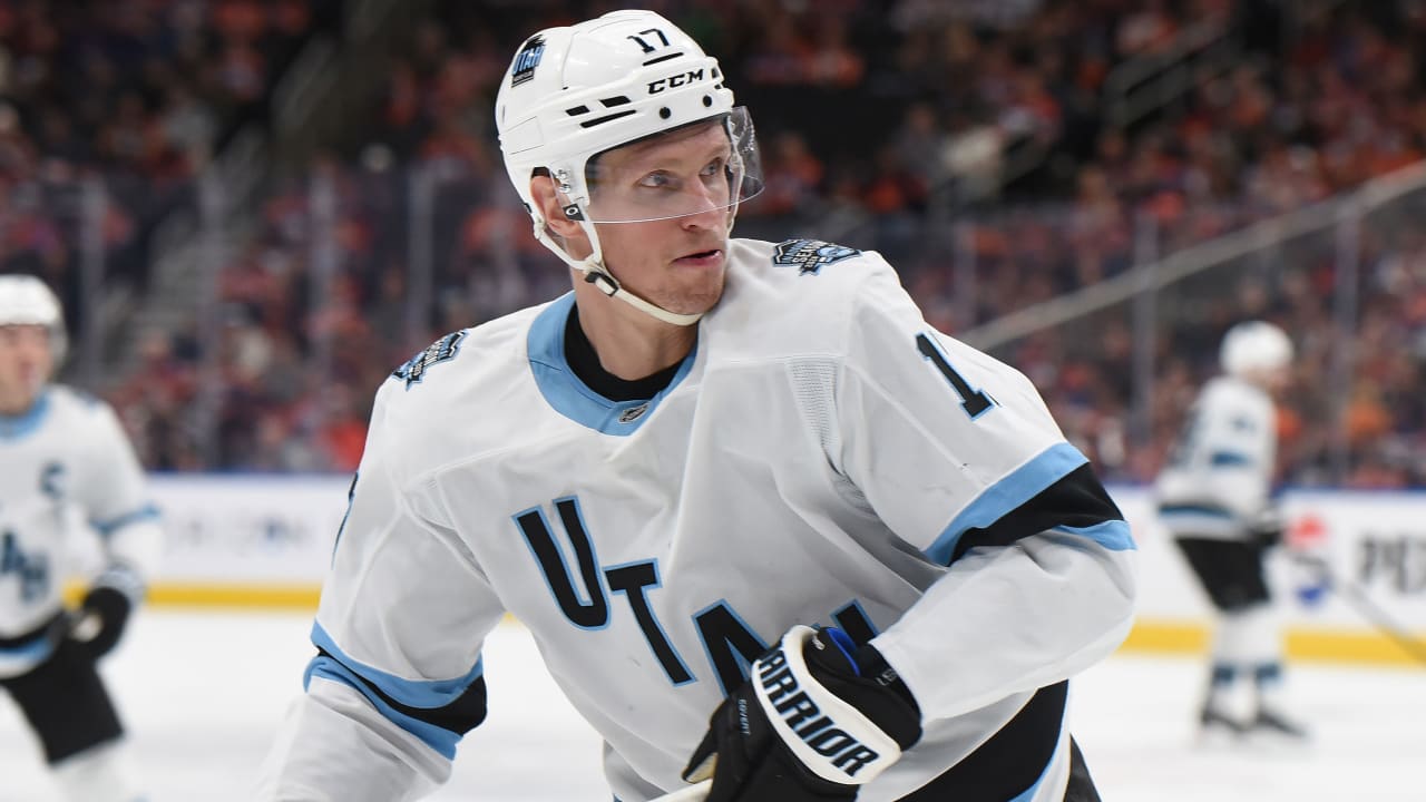 Blues sign Bjugstad to two-year contract | St. Louis Blues