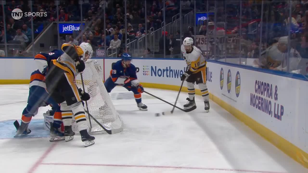 PIT@NYI: Chinakhov scores goal against Ilya Sorokin | Pittsburgh