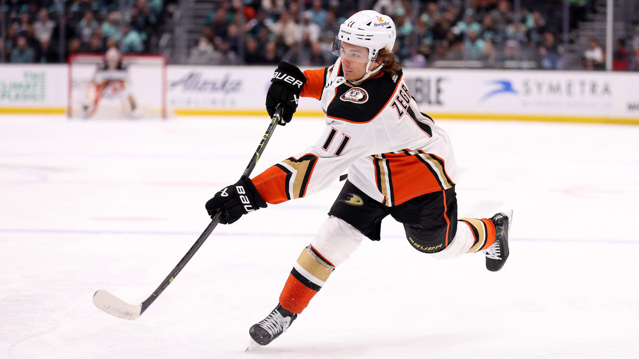 Ducks sign forward Troy Terry to seven-year deal