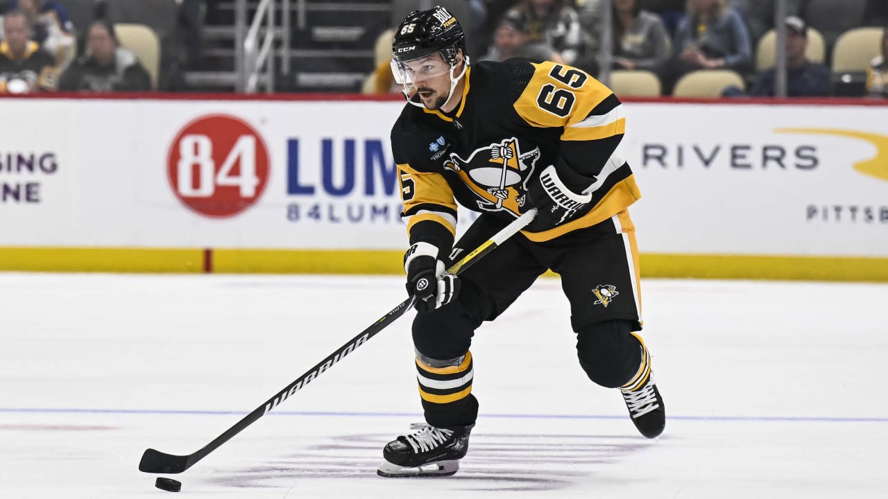 Karlsson gives Penguins different look on power play NHL