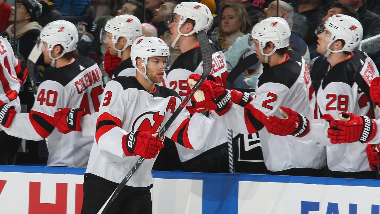 Devils beat Sabres 3-1, extend road win streak to 9 games