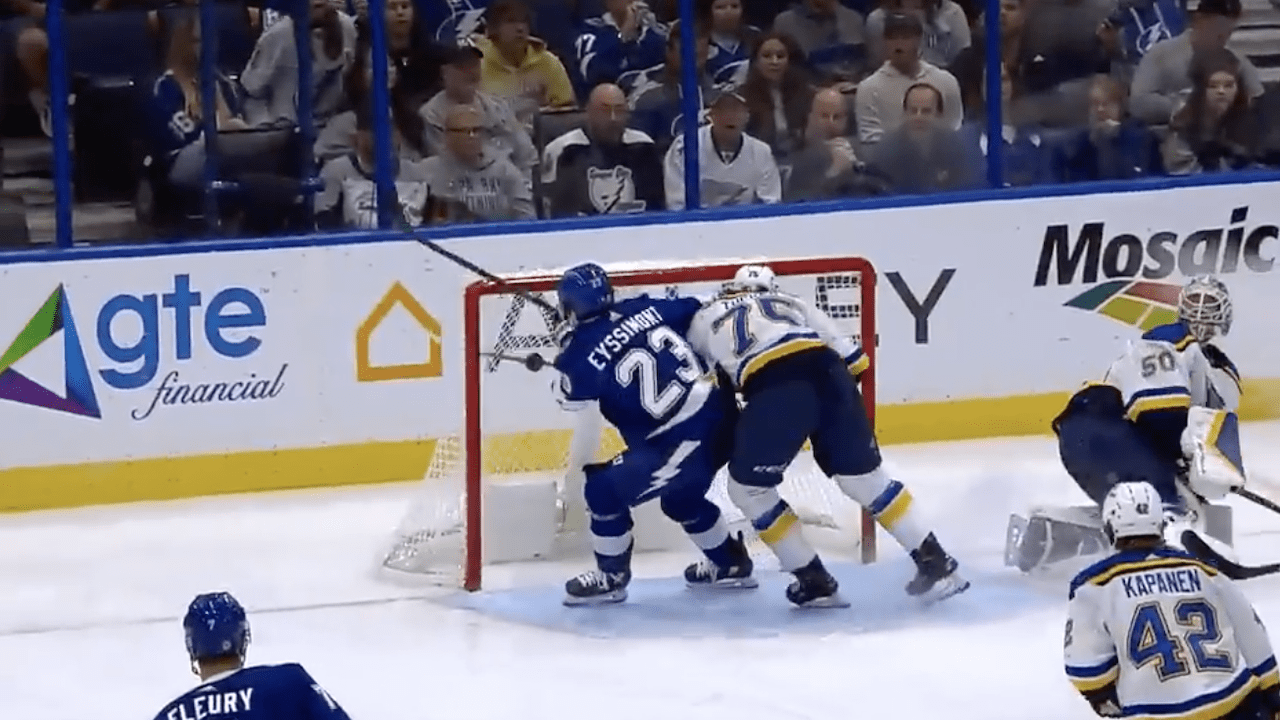 Eyssimont kicks off scoring