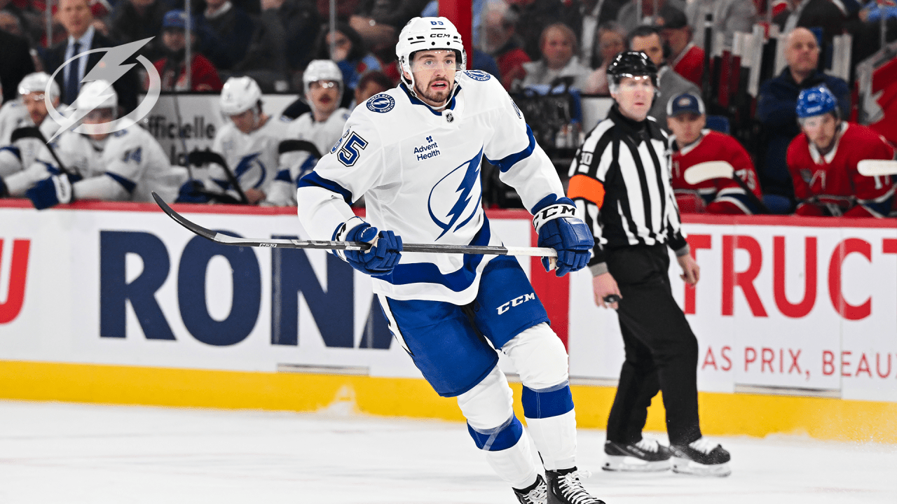 Lightning recall defenseman Max Crozier from AHL Syracuse | Tampa Bay Lightning