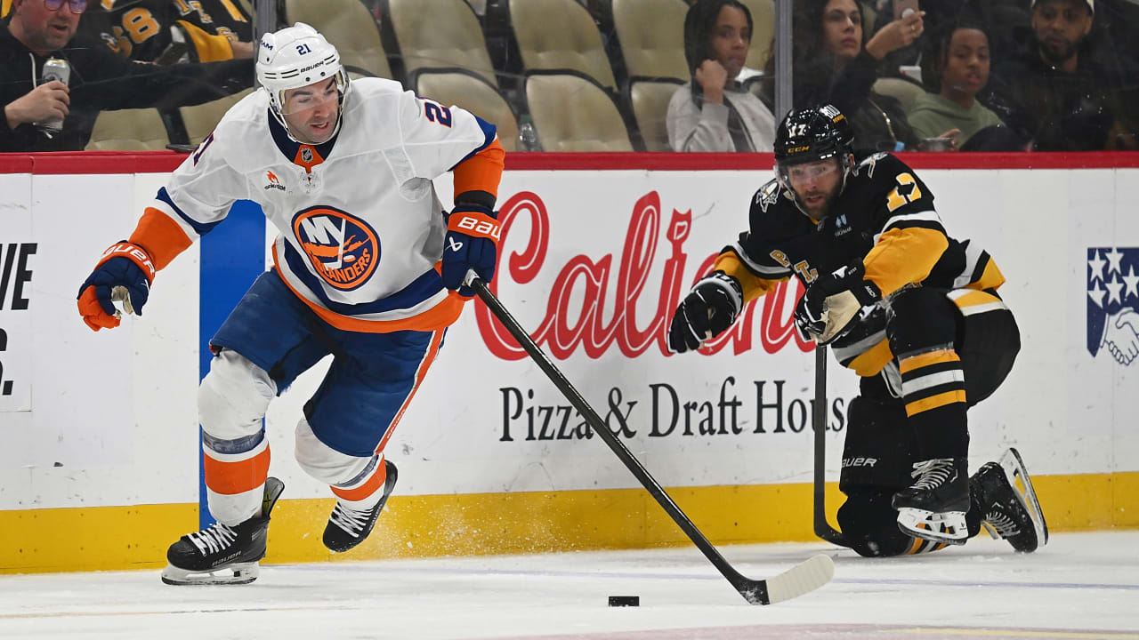 Islanders score 4 in 3rd, rally past Penguins | NHL.com