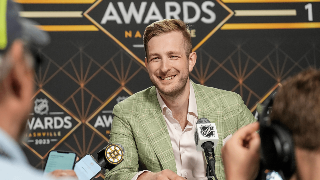 Linus Ullmark from The Bruins is the 2023 Vezina Trophy Winner in