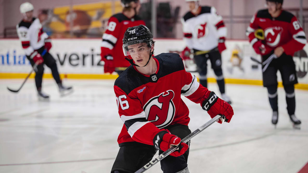 www.nhl.com