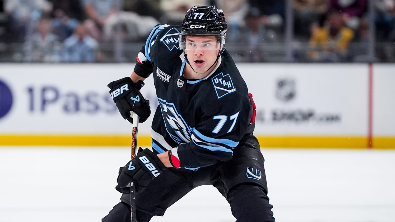 Bruins Acquire JJ Peterka from Utah Mammoth