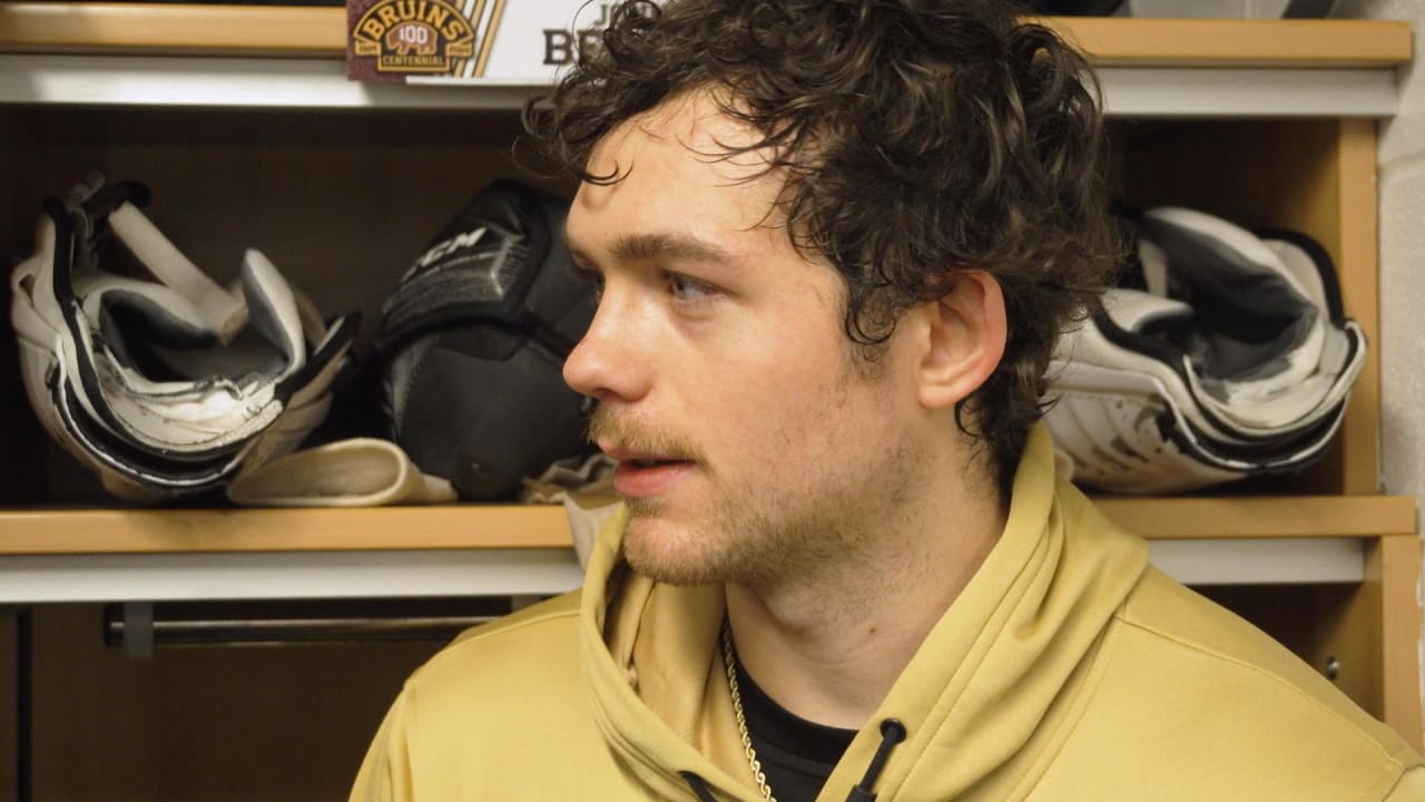 Locker Room Raw: Johnny Beecher | Boston Bruins