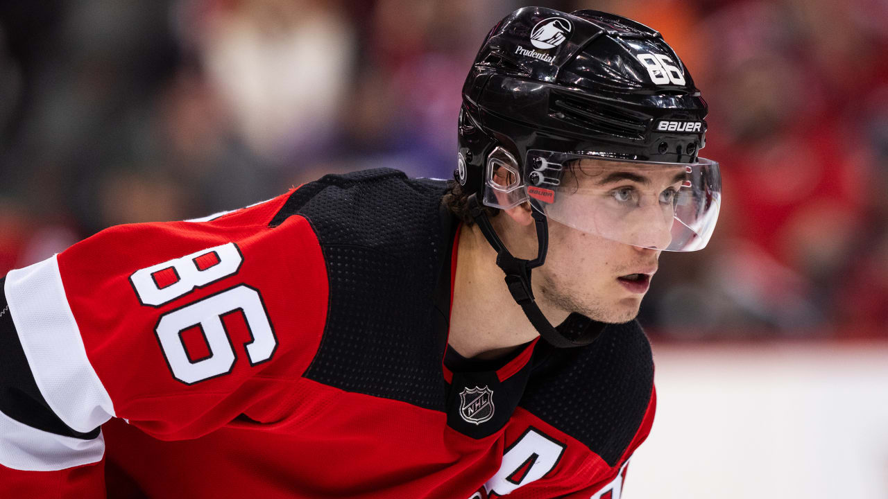 Jack Hughes Sera Du Week End Des Toiles Lnh Com