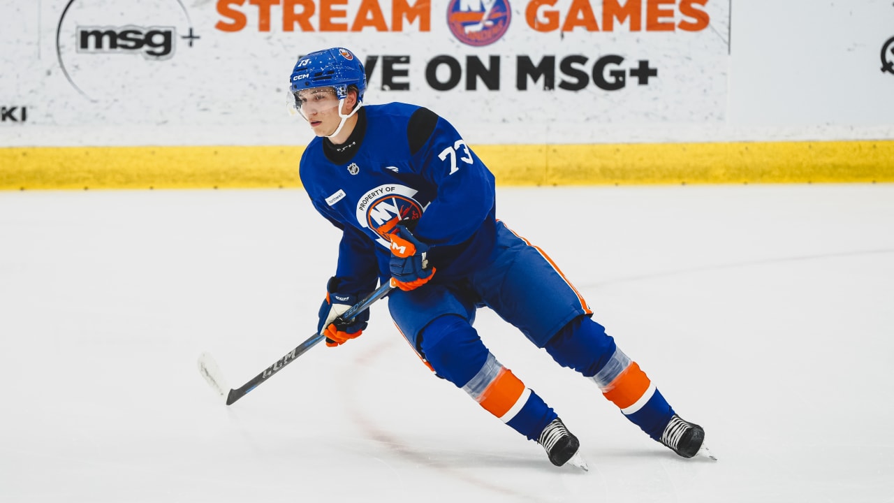 Eklund is Thrilled to Arrive on Long Island, Reunite with Odelius | New York Islanders