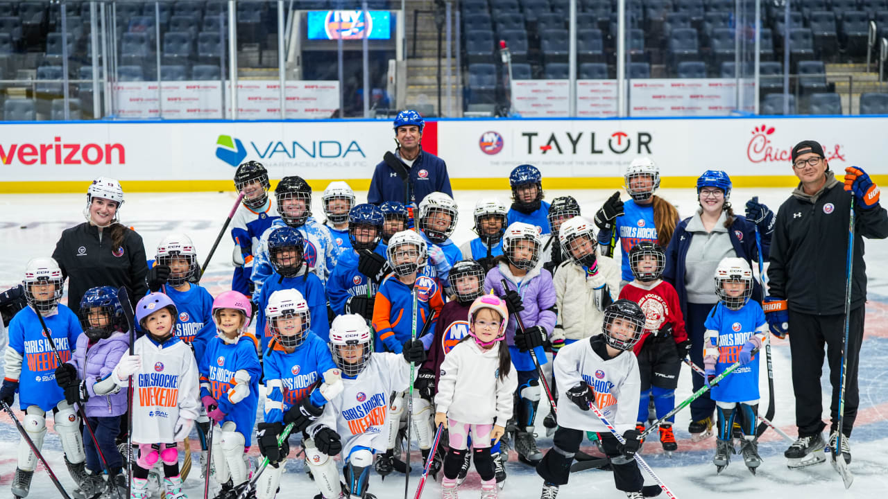 Girls get first-time hockey experience in new Flyers program - 6abc  Philadelphia, image size:1280x720
