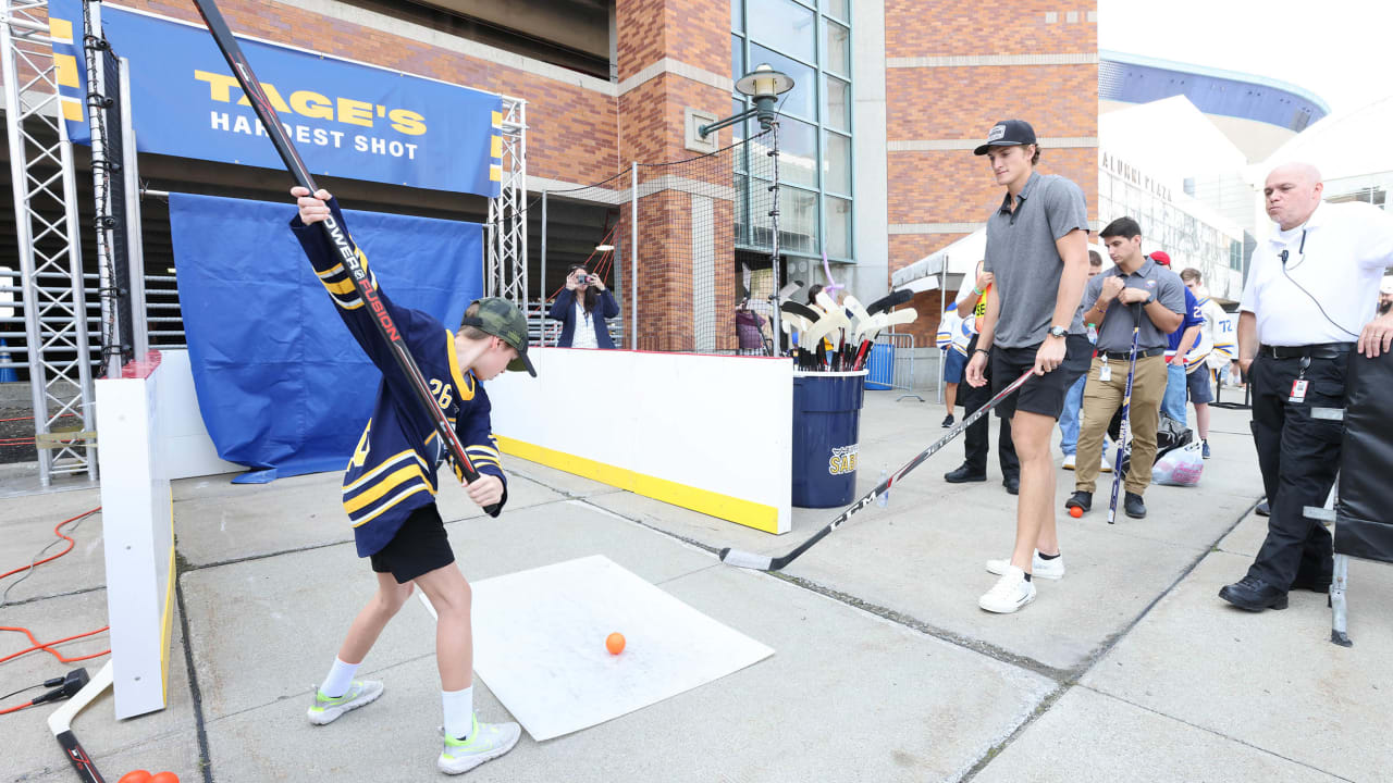 Thousands of Buffalo Sabres fans enjoys pre-game festivities (The