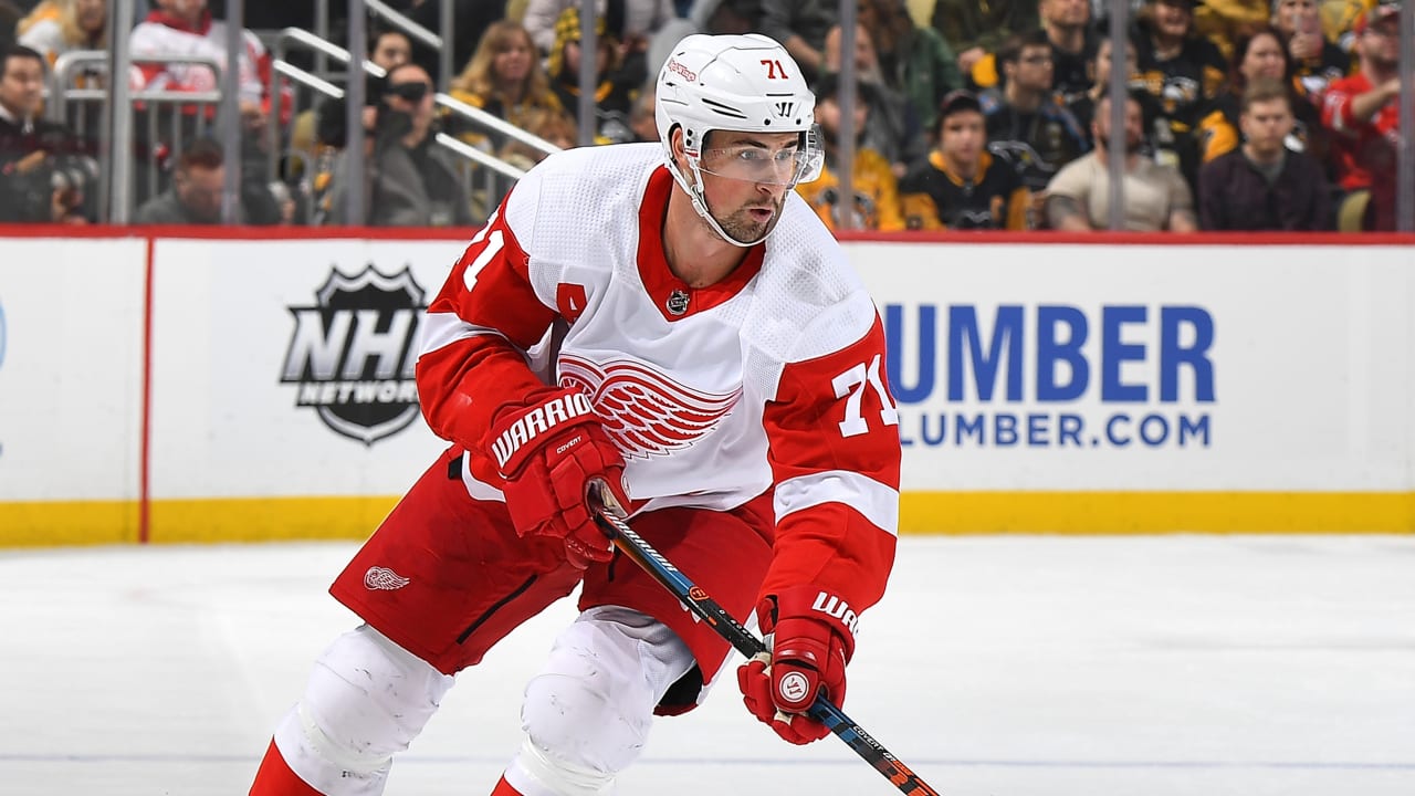 The story of how Dylan Larkin came to wear No. 71 for the Detroit