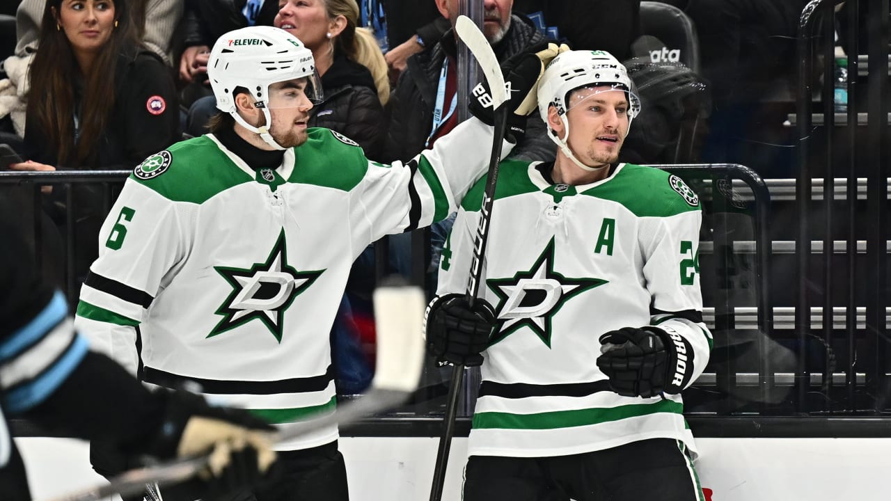 Stars Edge Out Utah in Tight Contest