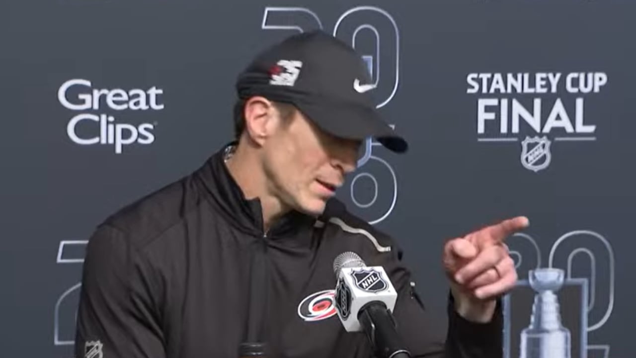 Brind'Amour jokes with reporter, says 'I love that question' at press conference