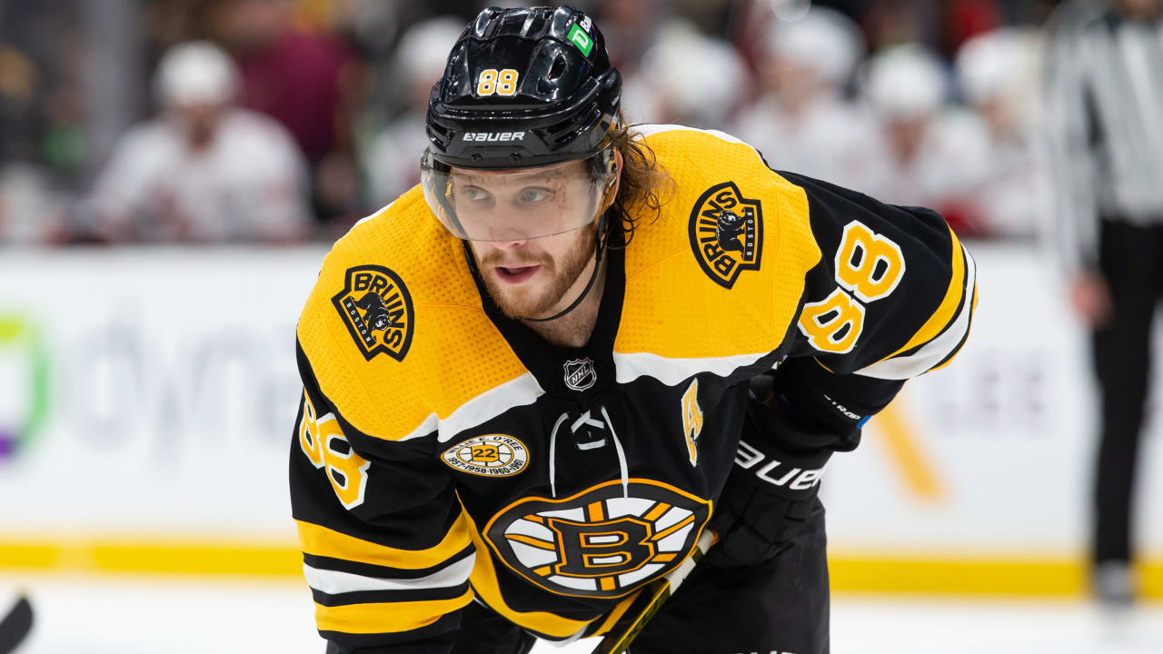 Looking Back At Some Of Bruins Star David Pastrnak's Top Threads