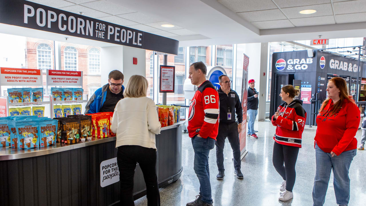 Popcorn for the People Gives Dignity of Work to Those with Disabilities | FEATURE | New Jersey Devils
