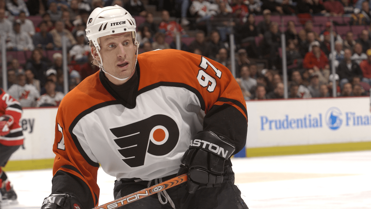 Roenick emotional over election into Hockey Hall of Fame | Philadelphia ...