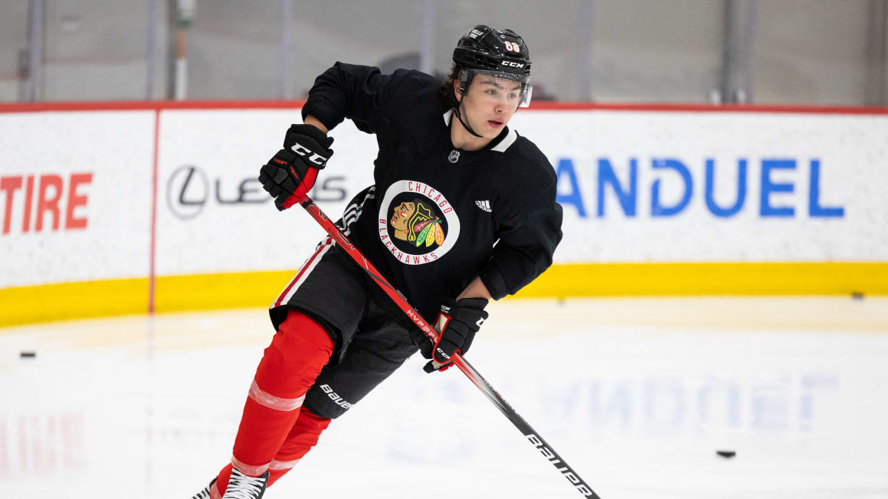 PROSPECTS: Misiak Notches First OHL Hat Trick | Chicago Blackhawks