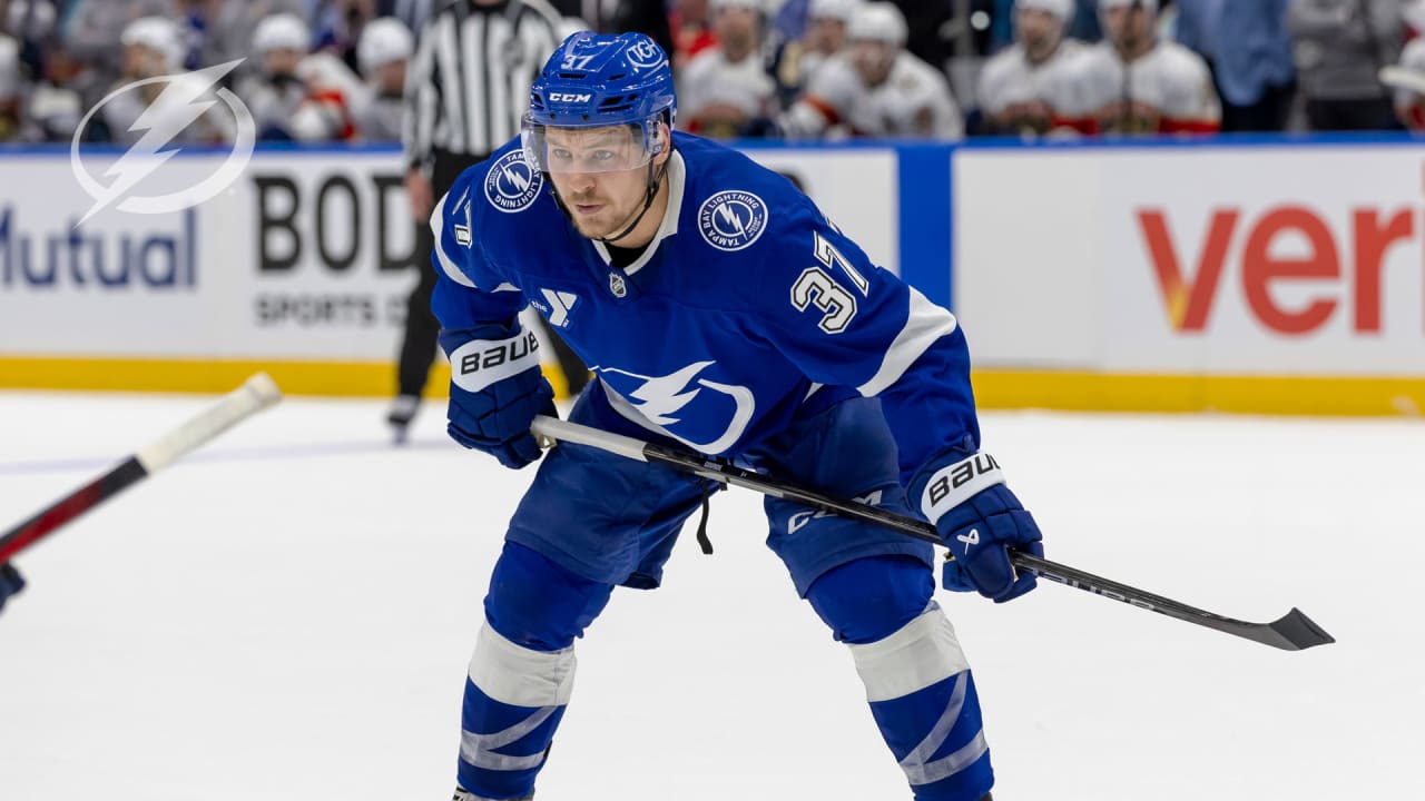 Lightning sign forward Yanni Gourde to a six-year contract | Tampa Bay Lightning