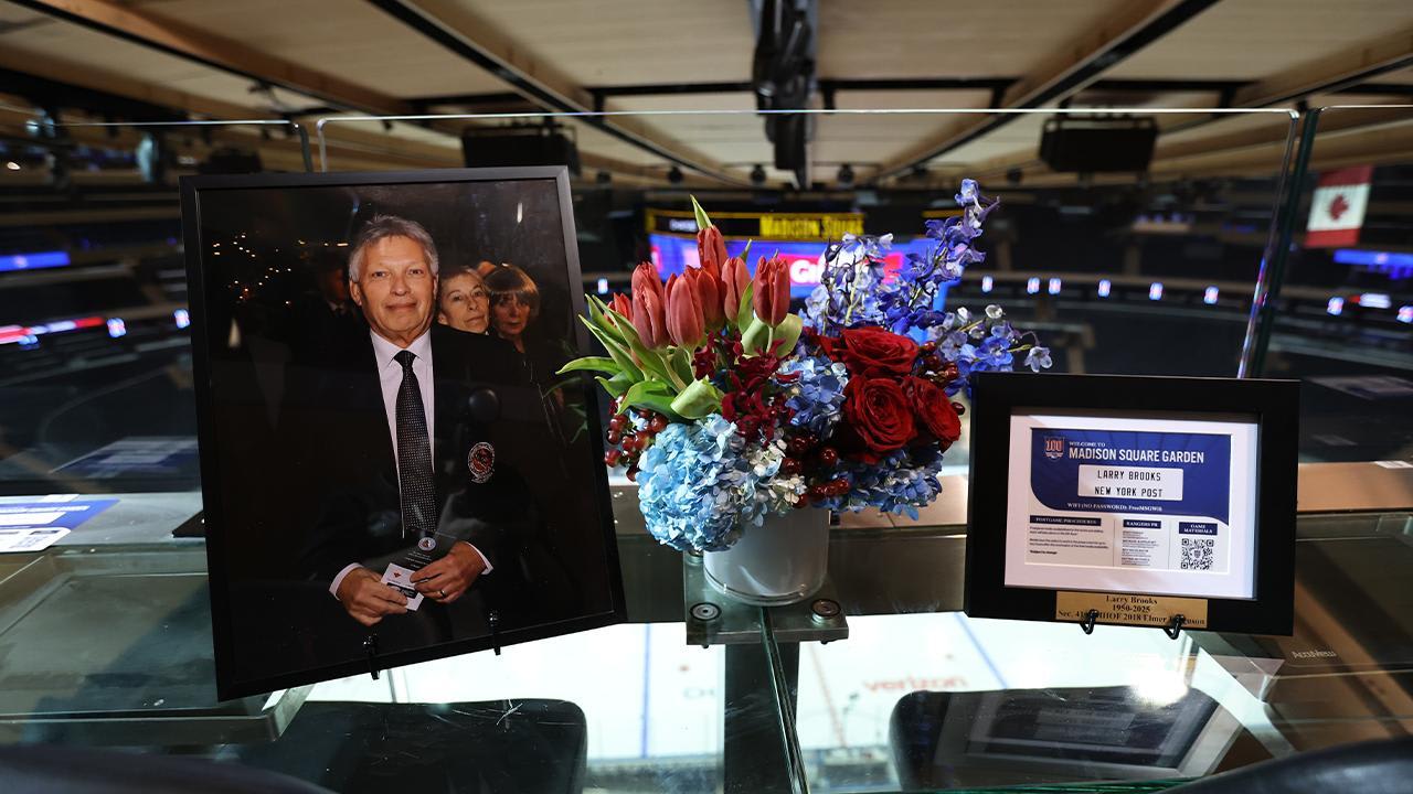 Rangers honor Brooks with pregame moment of silence | NHL.com