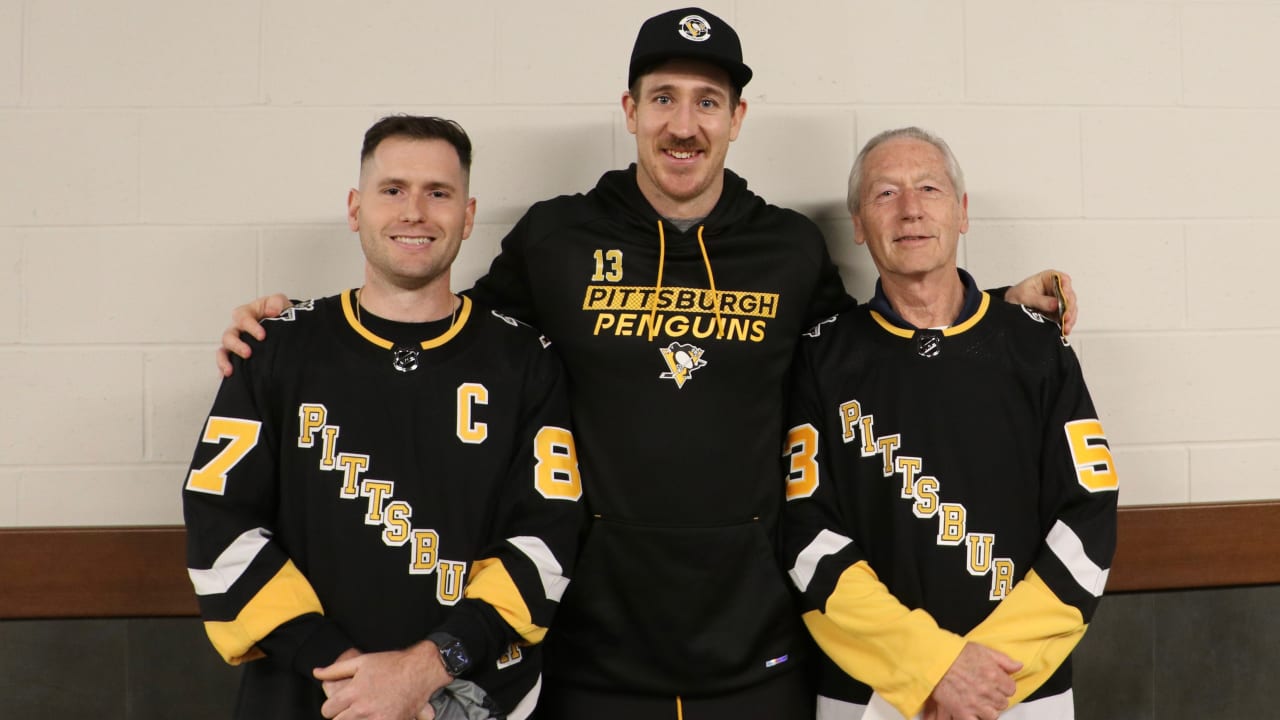 Hayes' Heroes: A Tribute to First Responders | Pittsburgh Penguins
