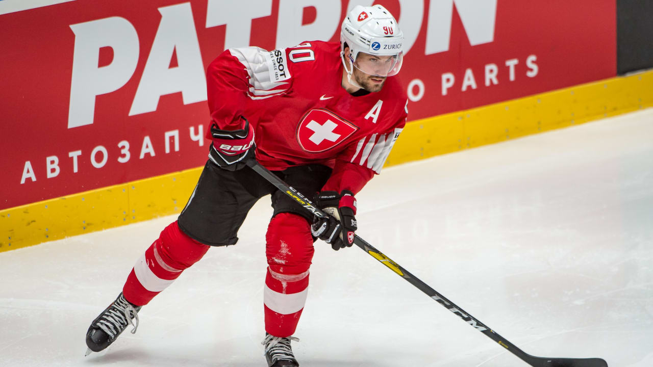 Yossi tritt für das Team Schweiz an der IIHF-Weltmeisterschaft 2024 an