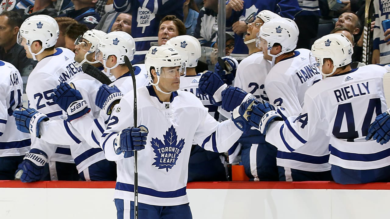 Maple Leafs Score Seven In Win Against Jets In Season Opener | NHL.com