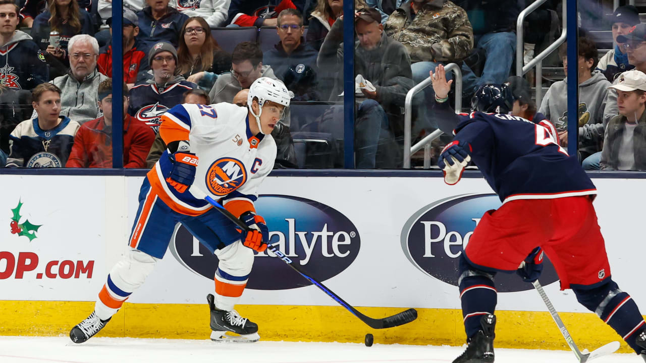 Stanley Cup Playoffs Buzz Islanders can build on lead for East wild