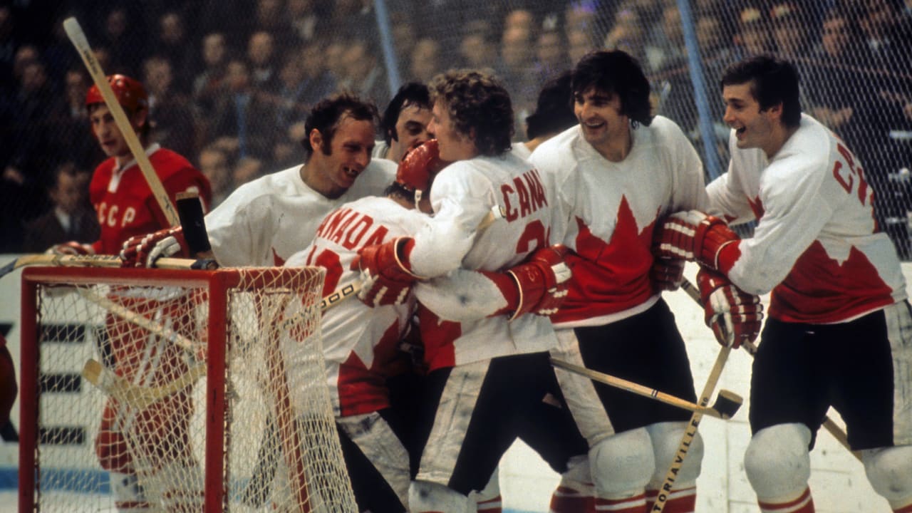 Канадская игра 7. Сборная Канады 1972. Бобби Кларк 1972. СССР-Канада 1972 суперсерия. Команда Канада 1972 суперсерия.