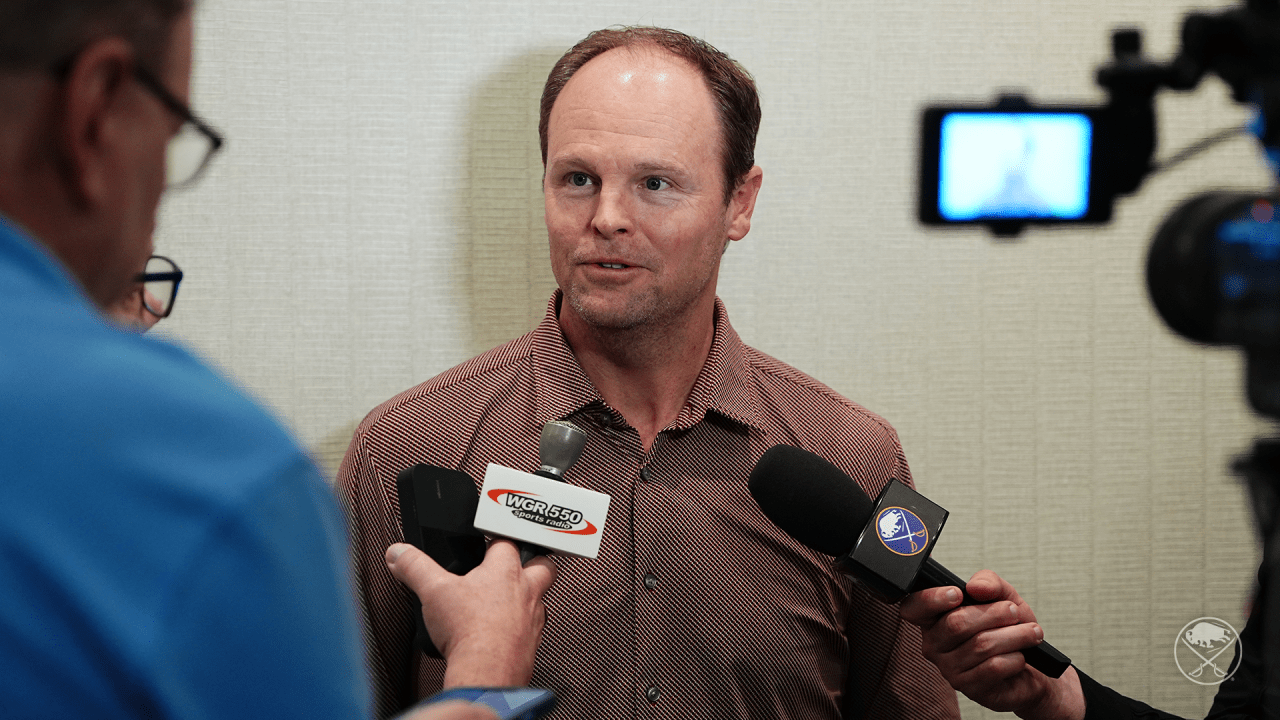 Sabres add 'true center' in Norris, extend Zucker ahead of trade deadline