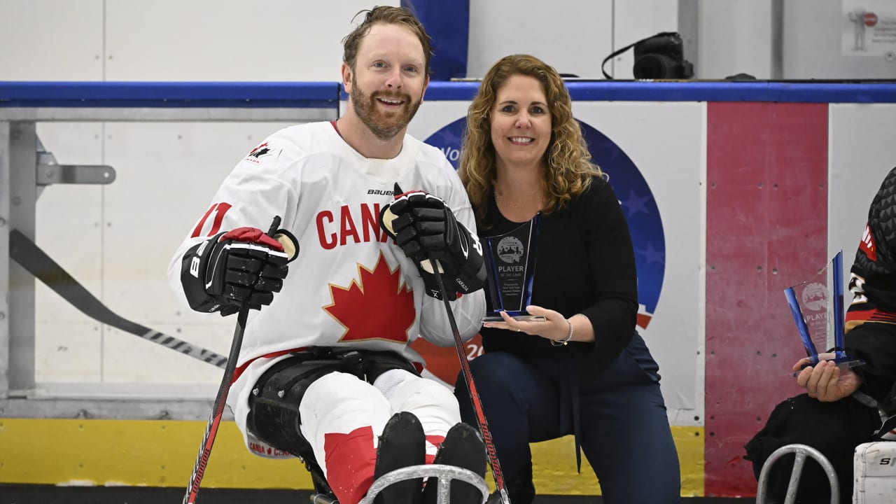 Dixon proud to make history for Canada at World Para Ice Hockey Championship | NHL.com