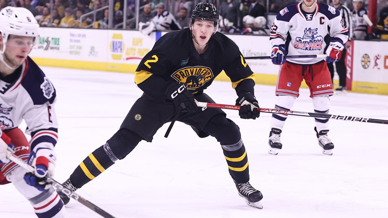 Bruins sign Matthew Poitras to three-year, entry-level contract