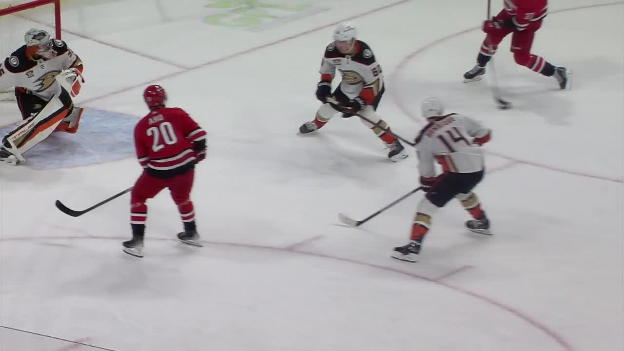 ANA@CAR: Svechnikov scores goal against John Gibson | NHL.com