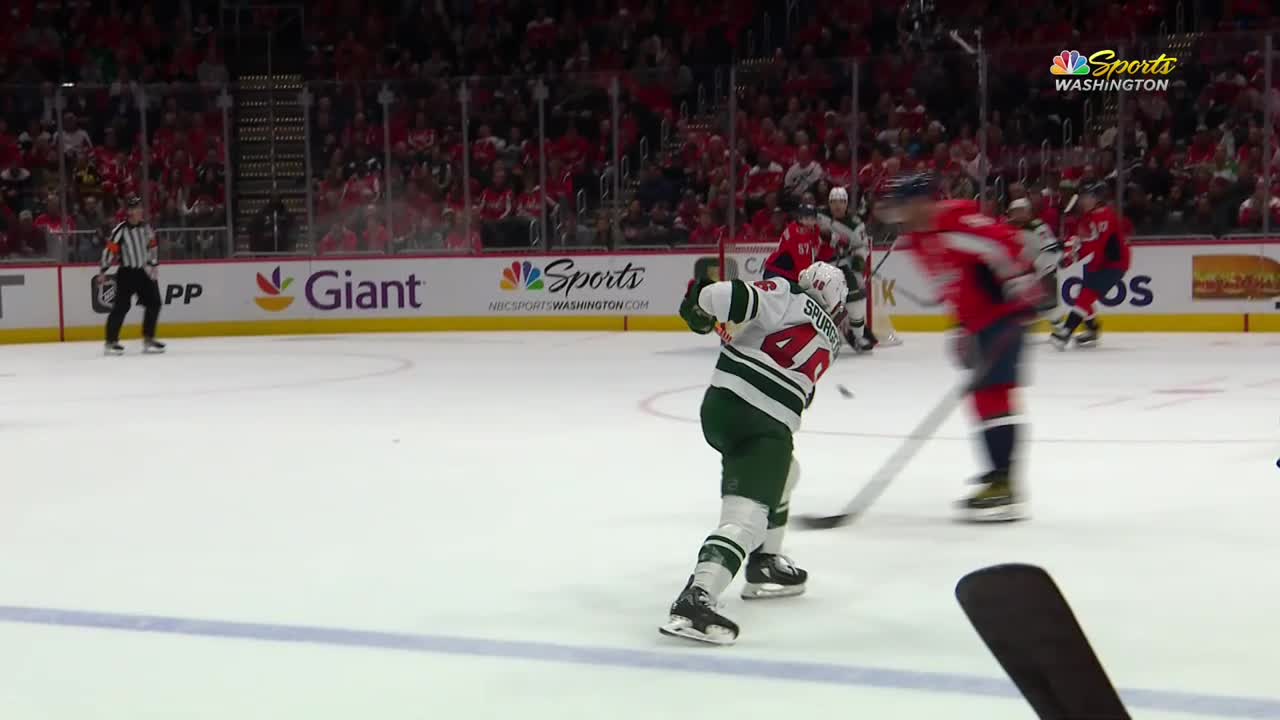 Un autre tir frappé de Spurgeon Wild du Minnesota