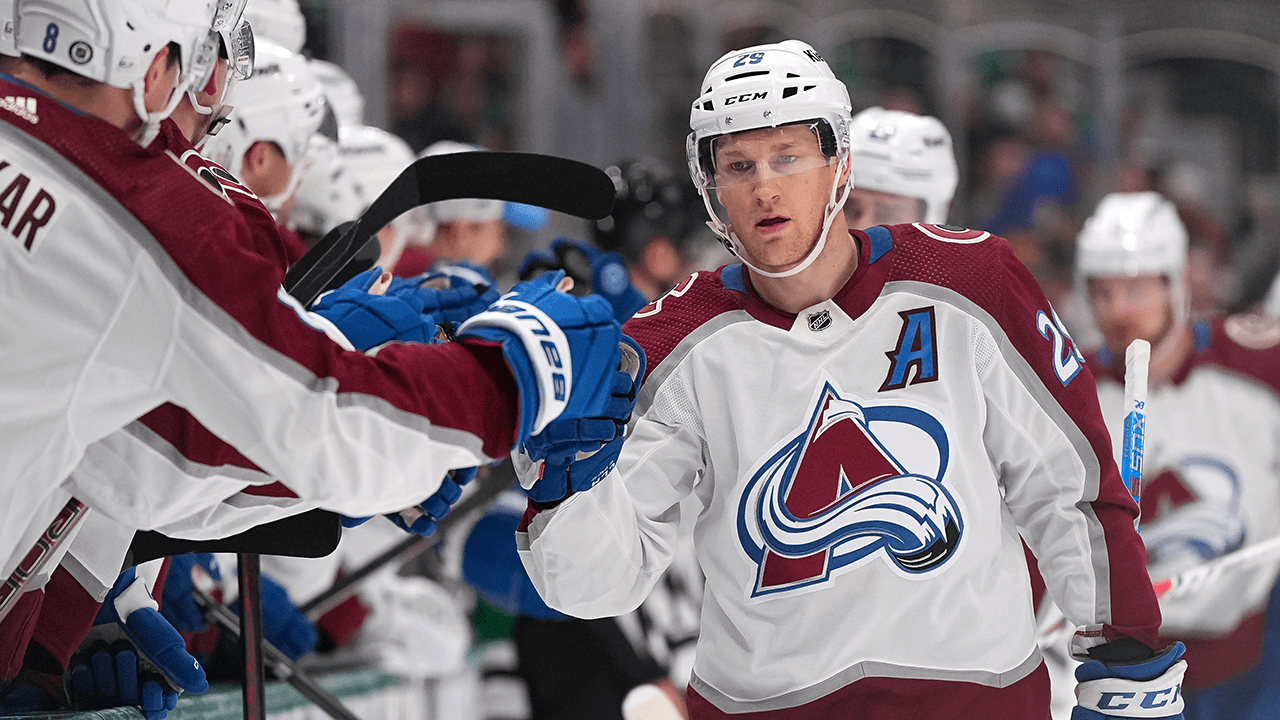 MacKinnon starts off Avalanche