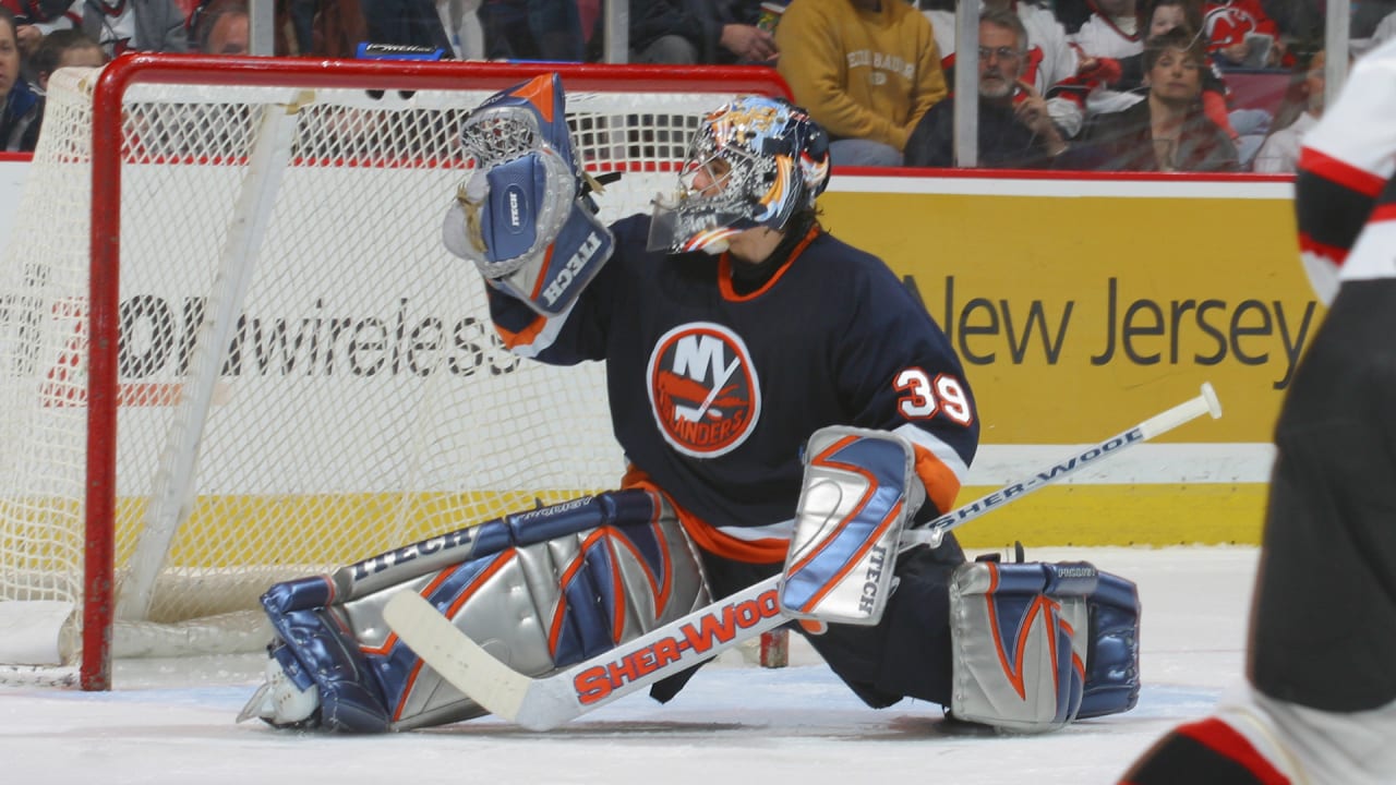25 Years Later, Rick DiPietro Reflects on First-Overall Selection | New York Islanders